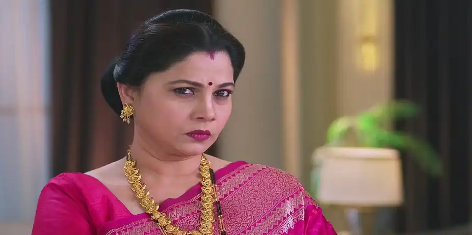 Will Tilottama Take Savali Into the House? - Savalyachi Janu Savali