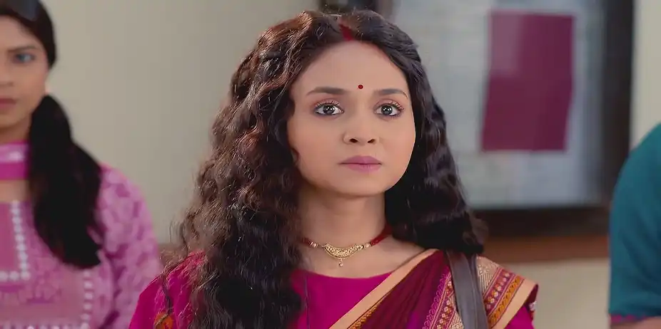 The Principal Orders Moyna's Expulsion - Puber Moyna