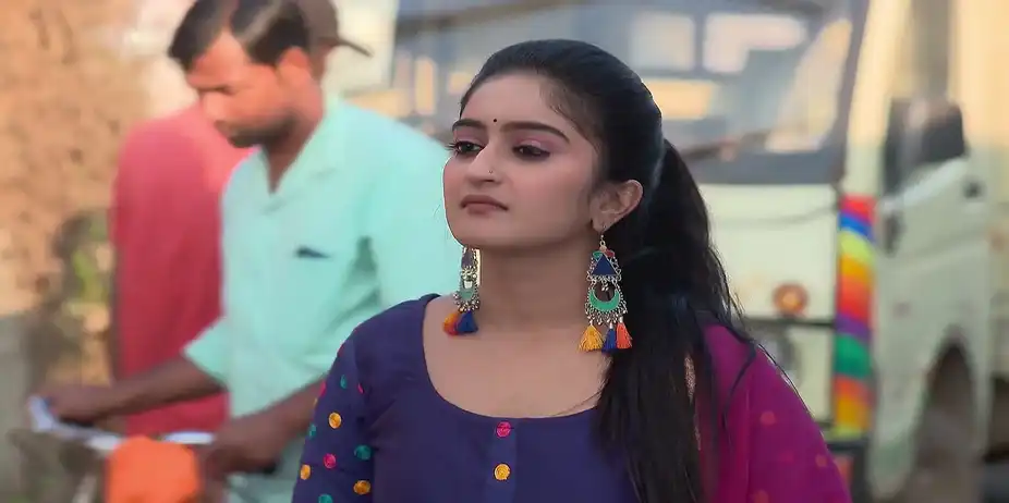 Lovely Laughs at Badal's Words - Amar Sangi