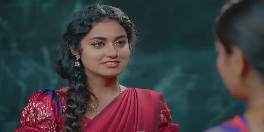 Radhika Asks Ashwathy for a Job - Snehapoorvam Shyama