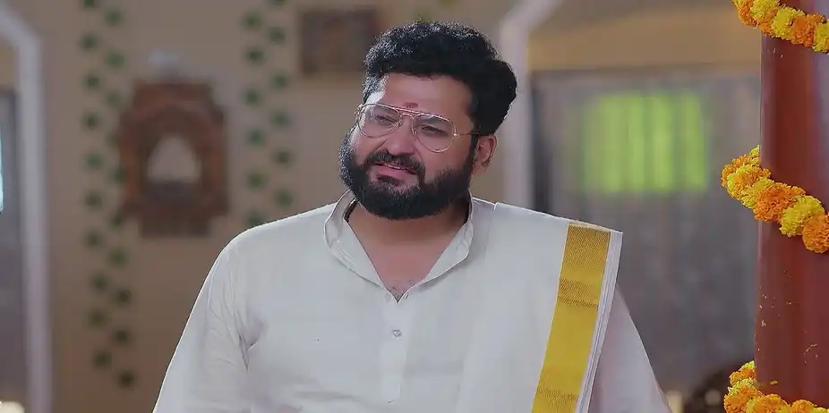 Rajaram Mocks Rajalakshmi - Sandhyaraaga