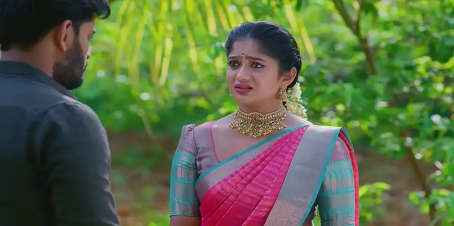 Rajalakshmi Asks Shaurya about a Video - Sandhyaraaga