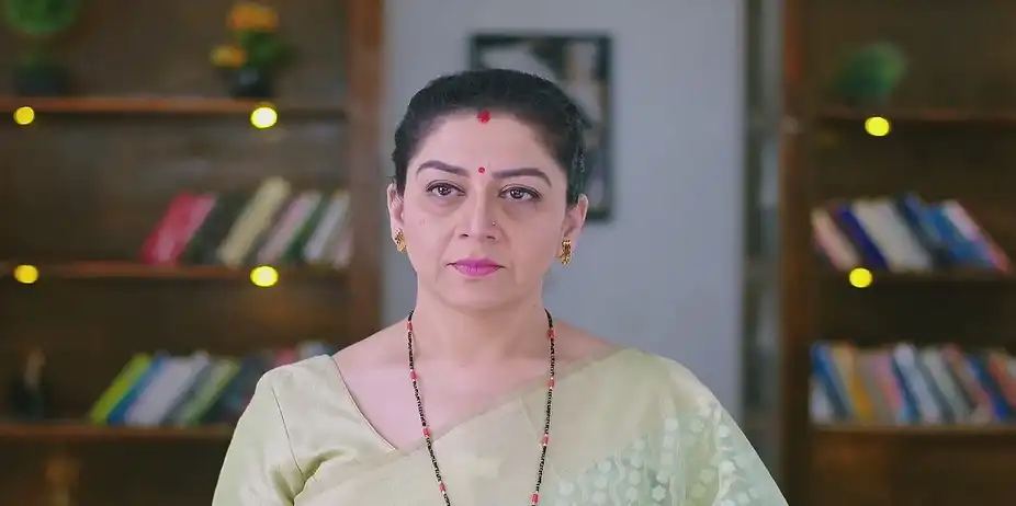 Tulasi's Question Irks Sharvari - Shrirasthu Shubhamasthu