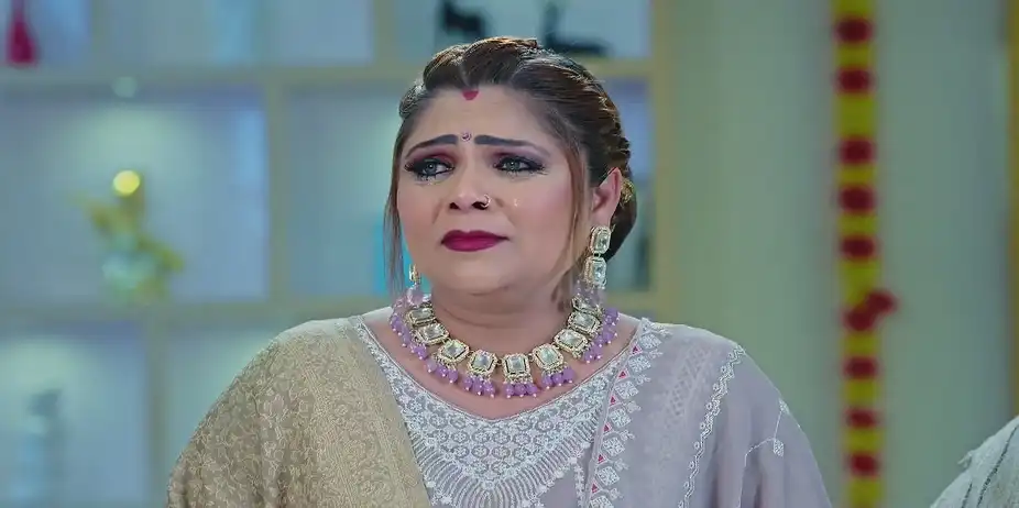 Navneet Blames the Newlyweds - Mannat
