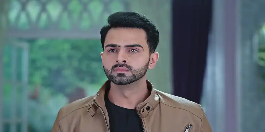 Navneet tells the Malhotras that Urmila is Alive - Sehajveer