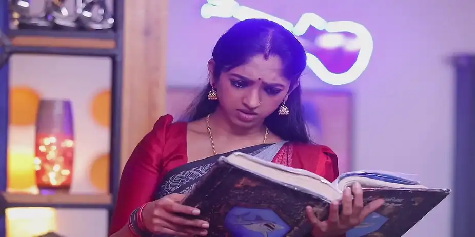 Will Bommi's Spirit Protect the Fish? - Ninaithale Innikkum