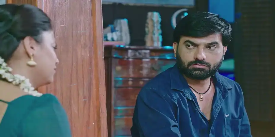 Chelvi Praises Venky - Lakshmi Nivasa