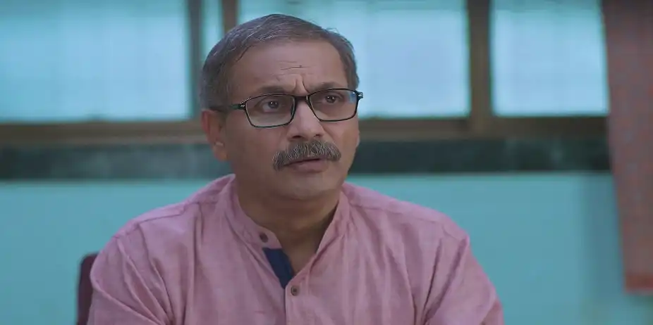 Ira Shares Her Opinion about Bhuvaneshwari - Tula Shikvin Changlach Dhada
