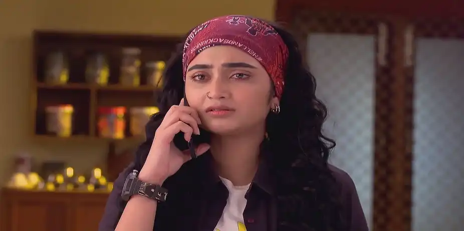 Koushiki Is Apprehensive of Barun Das - Jagadhatri