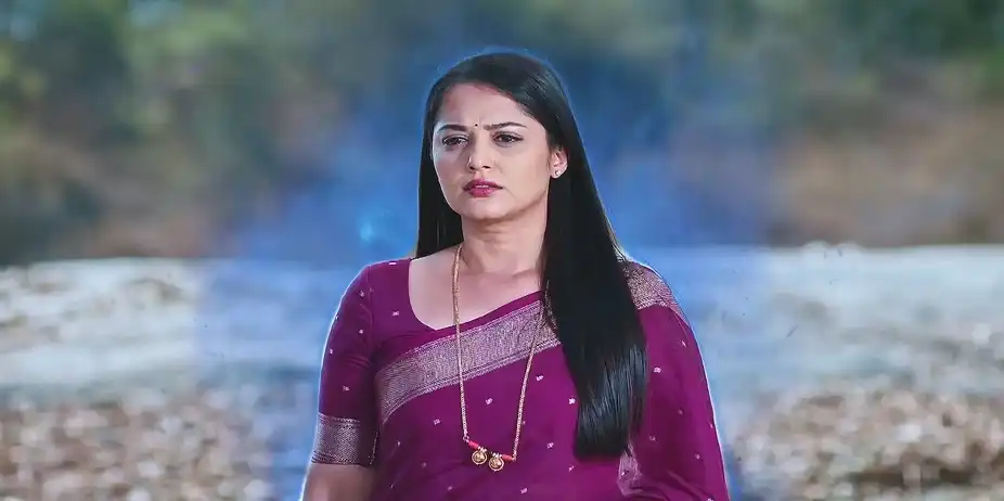 Malavika's Decision Surprises Her Family - Naa Ninna Bidalaare