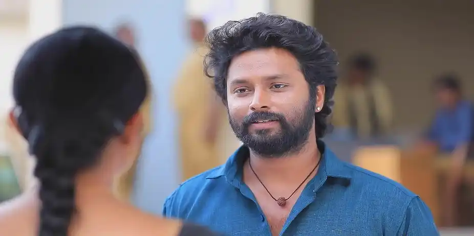 Vanathi Comes to Meet Arul - Manasellam