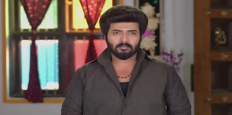 Revathi's Decision Shocks Karthikeyan - Karthigai Deepam