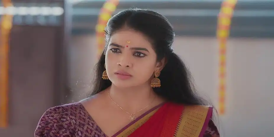 Chandrika Has a Word with Ashoka Varma - Manathe Kottaram