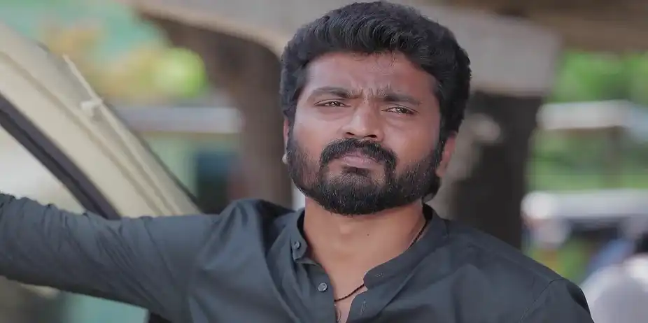 Valli Buys Ice Cream for Anandi - Valliyin Velan