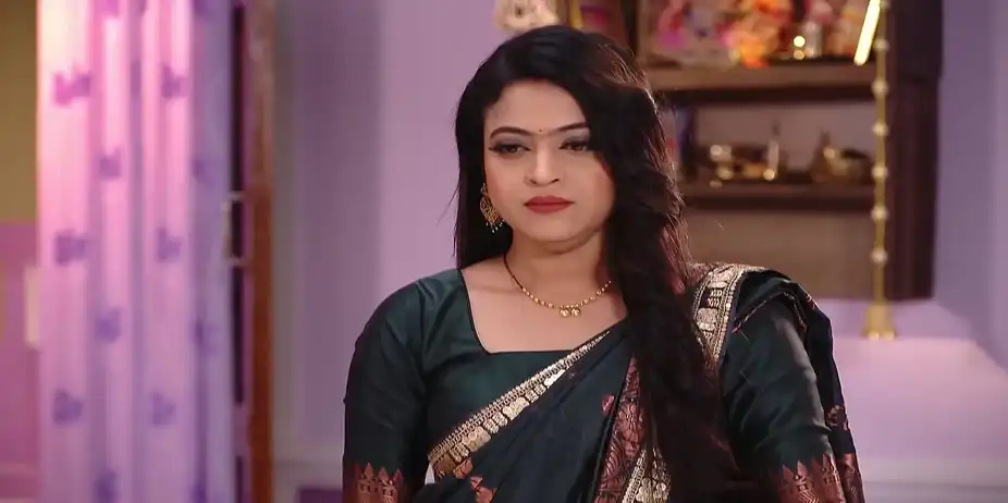Priyambada Defends Archana - Sathi Sata Janmara