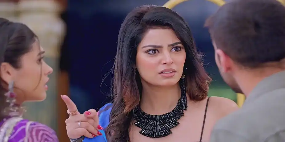 Payal Scolds Prarthana - Kumkum Bhagya
