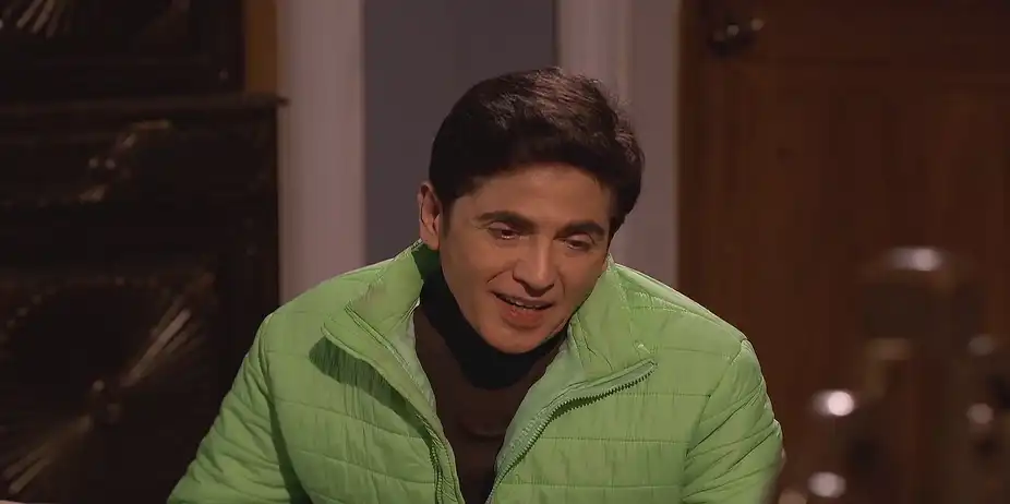 Vibhuti Enters Tiwari's Bedroom - Bhabi Ji Ghar Par Hai