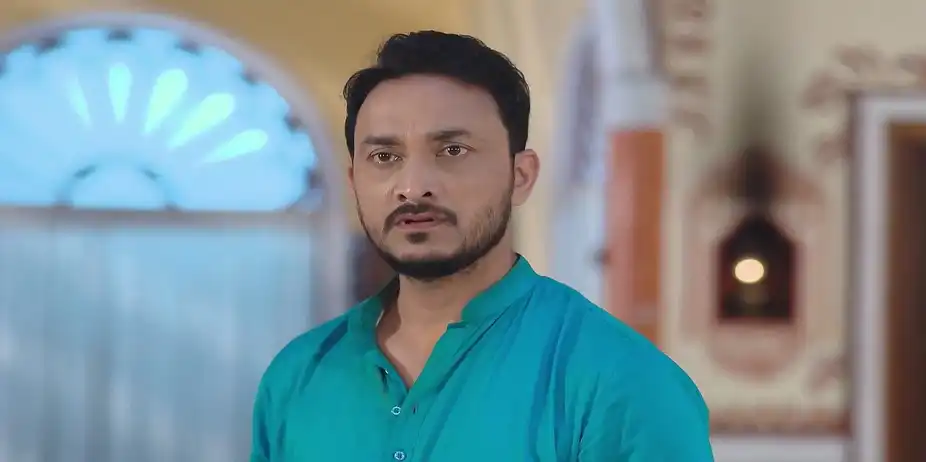 Raj Learns about Madhav's Recovery - Sandhya Ragini
