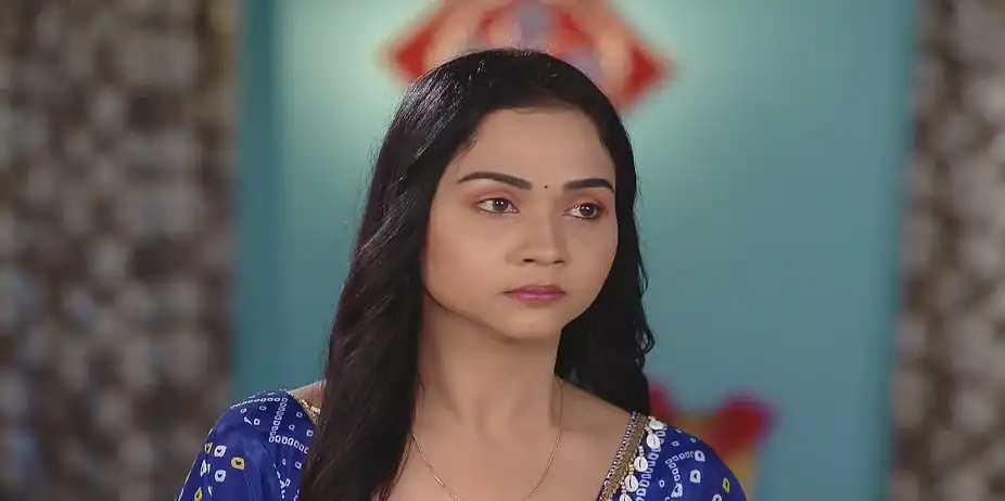 Mayadhar Argues with Sumitra - Tuma Bina