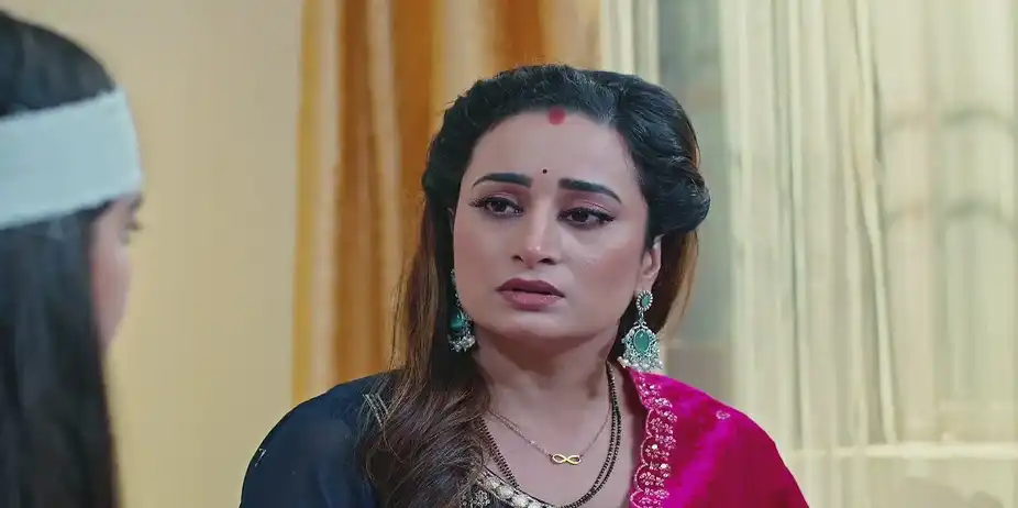 Maira’s Emotional Exchange with Ridhi - Nava Mod