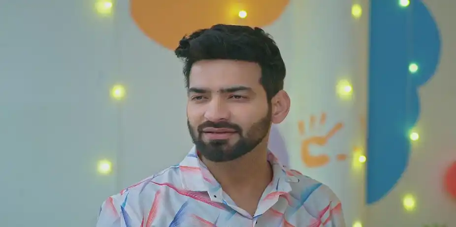 Harnav Scares the NGO Children - Jawai Ji