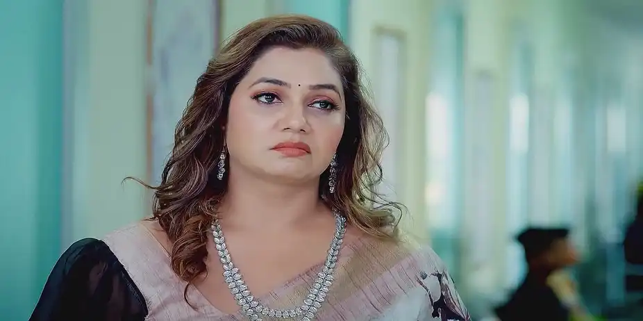 Vikranth Blames Himself for Trinayani's Condition - Trinayani