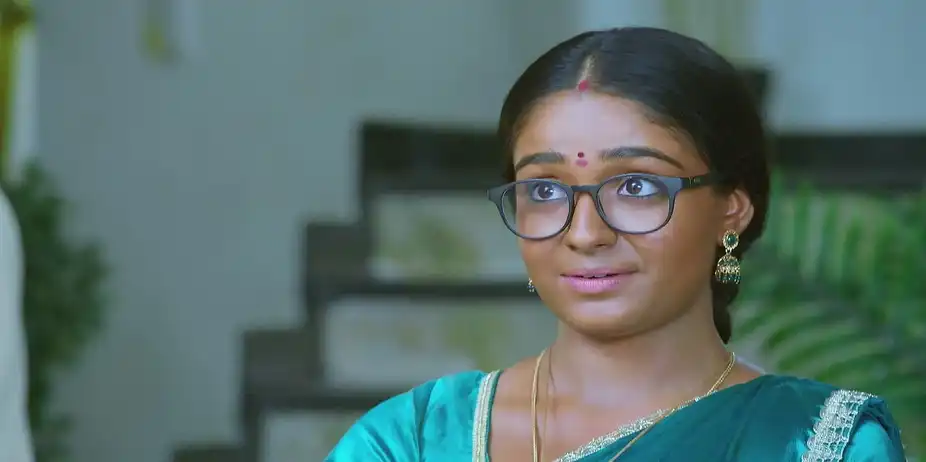 Deepa's Words Irk Soundharya - Brahmagantu