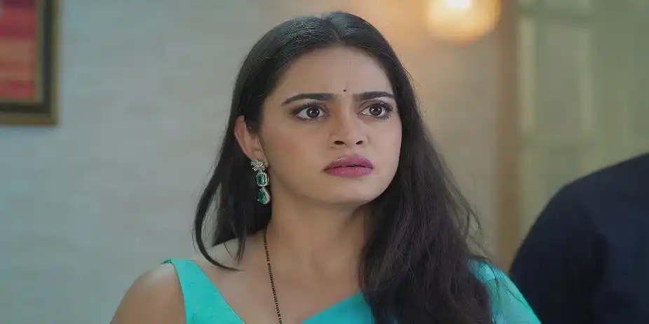 Seeta Slaps Keerti - Shiva