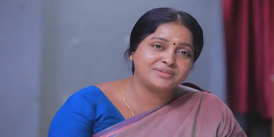 Gunashekaran Stops Subbalakshmi - Manasellam