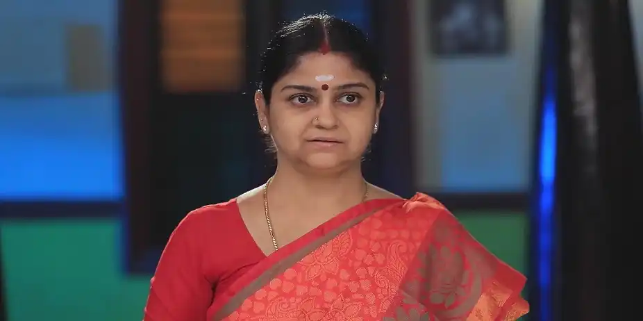 Varalakshmi Apologises to Karikalan - Manasellam