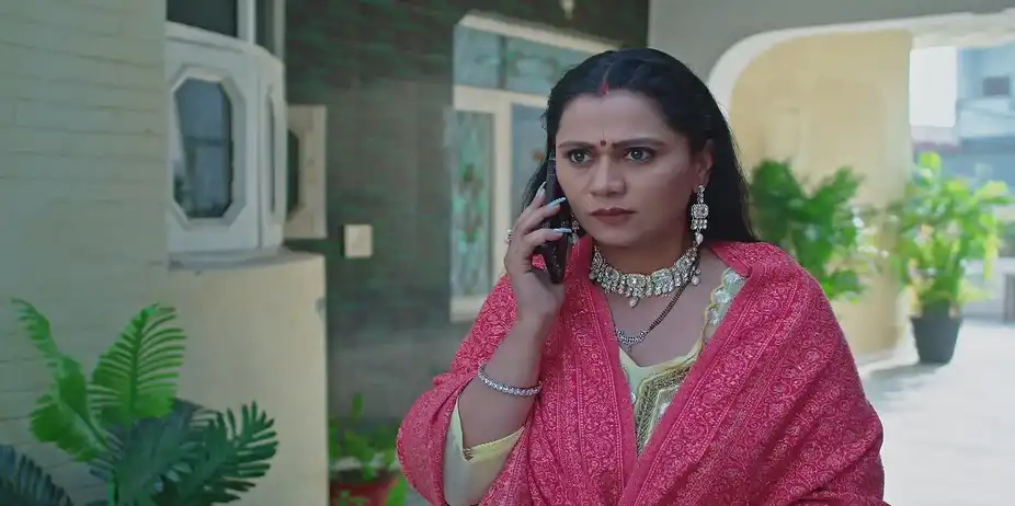 Ridhi’s Actions Upset Pramila - Nava Mod