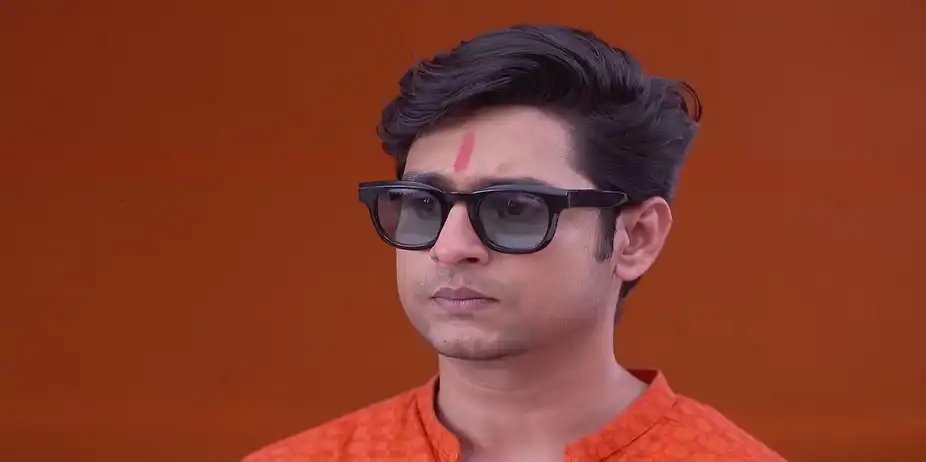 Rukmini Defends Parul - Parineeta