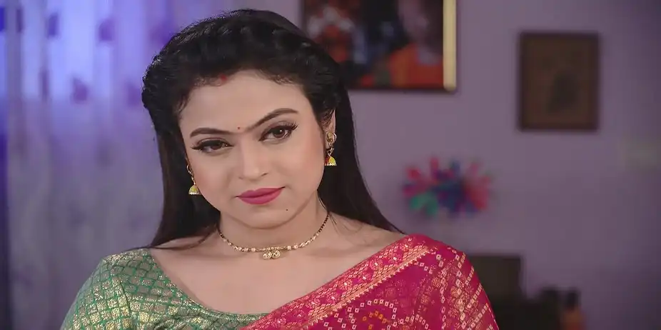 Priyambada Is Elated with Rishi's Decision - Sathi Sata Janmara