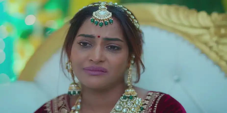 Avani Hides the Truth from Kittu - Bas Itna Sa Khwaab