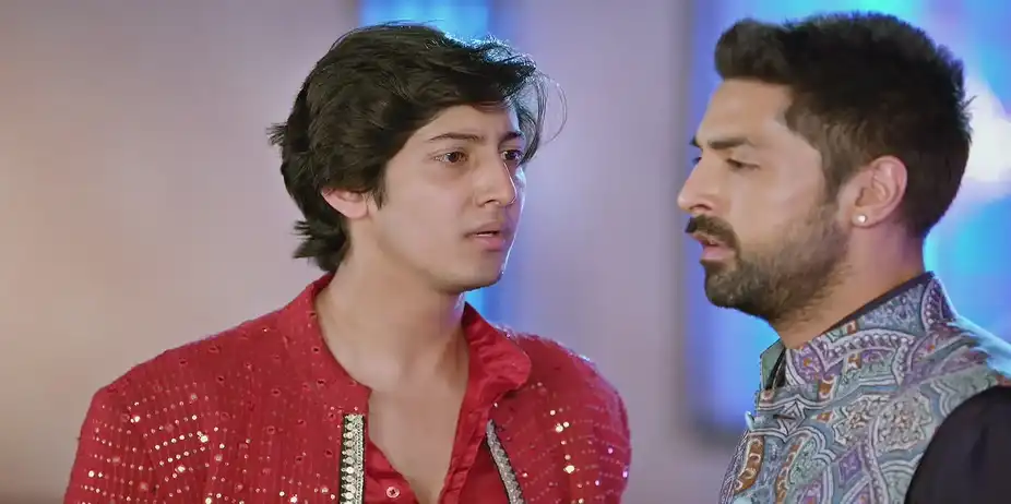 Raunak Worries about Prarthana - Kumkum Bhagya