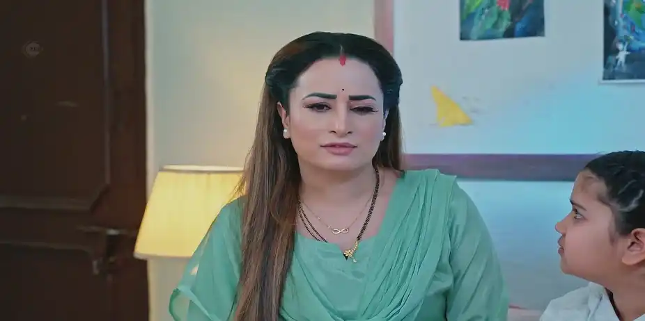 Kiara Shares Her Feelings with Ridhi - Nava Mod