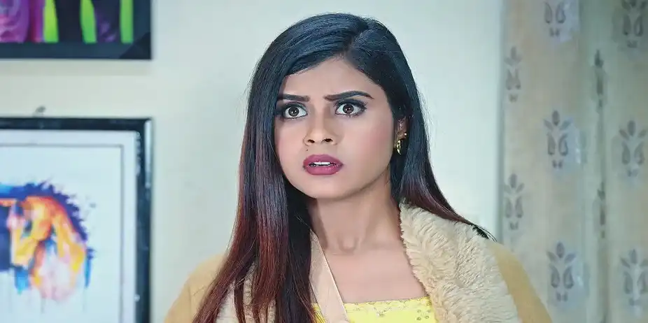 Navneet Continues to Act in front of the Doctor - Mannat