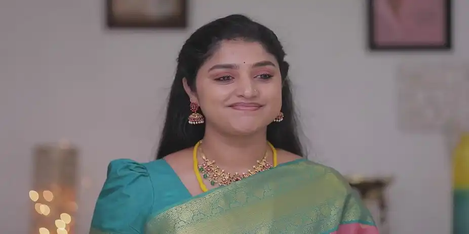 Vedhanayagi Humiliates Janaki - Valliyin Velan