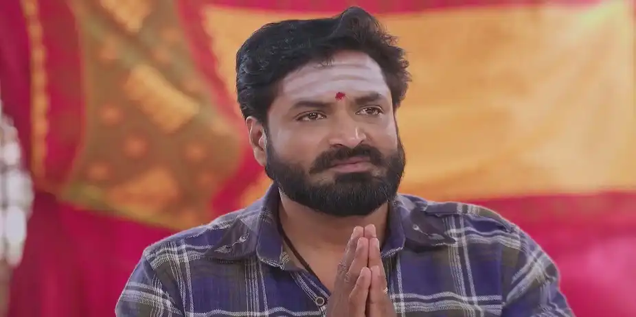 Bhagyam Meets the Holy Man - Anna