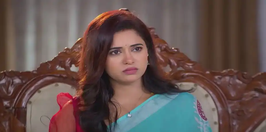 Maya's Lie Shocks Padma - Sandhya Raagam