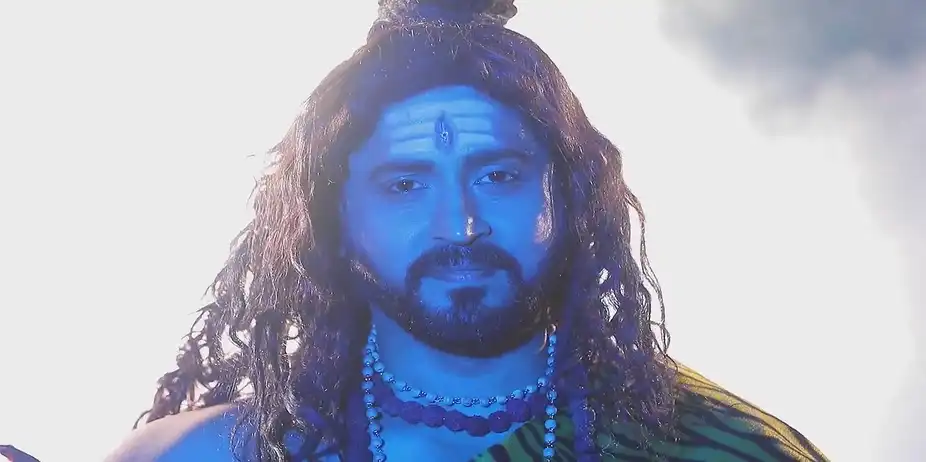 Malikka to Kill Rani - Ninaithale Innikkum