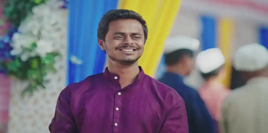 Dattu's Focus Shifts Away from the Bag of Money - Lakhat Ek Amcha Dada