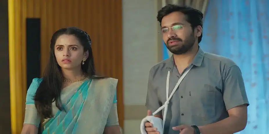 Laxman Apologises to Rocky - Shiva