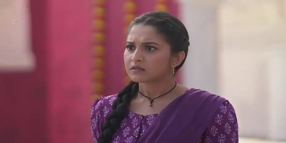 Meera Scolds Atharva - Tula Japnar Aahe
