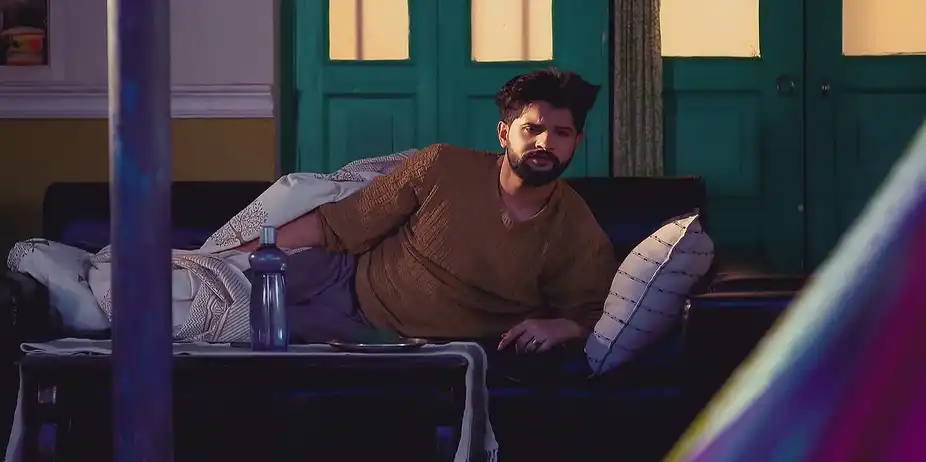 Raj Lights a Mosquito Coil for Shree - Amar Sangi