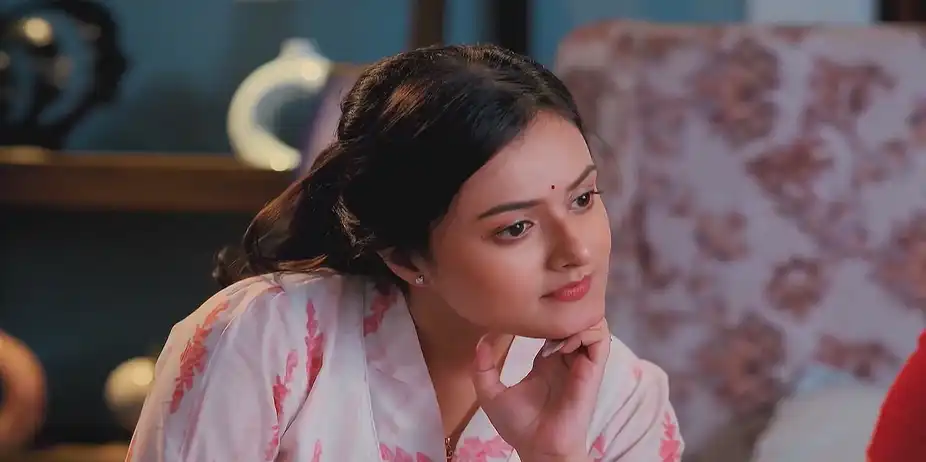 Pinky Helps Shyamoli - Mana Rahigala Tumarithare
