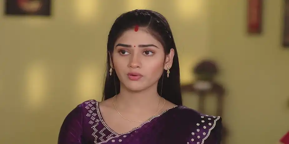 Mayadhar's Suggestion for Sumitra - Tuma Bina