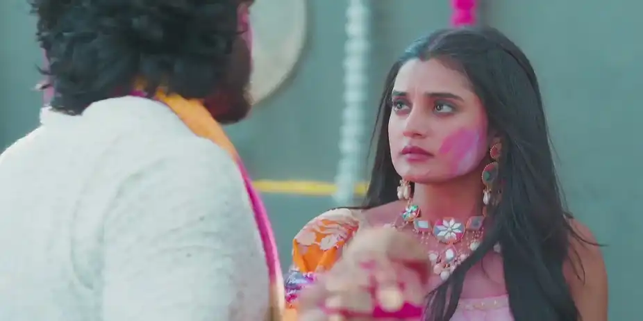 Viren Hits Poonam Again - Jaane Anjaane Hum Mile