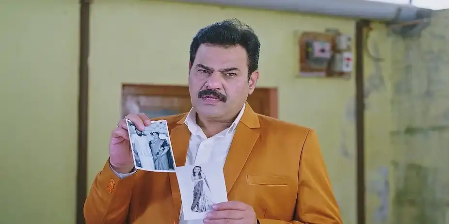 Goutham Learns a Shocking Truth about Malli - Amruthadhaare