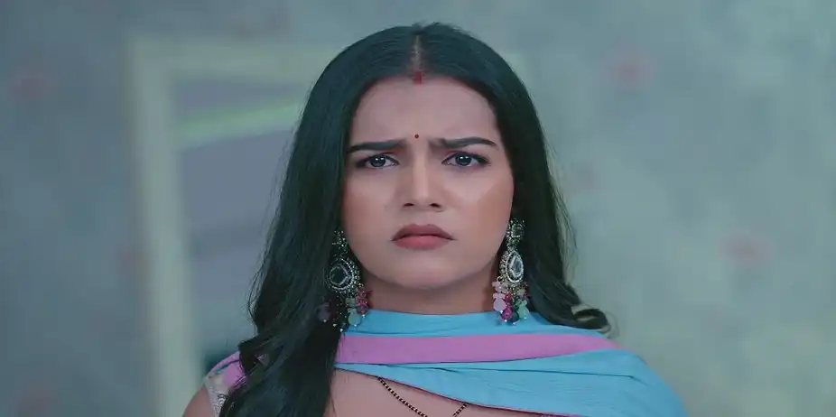 Rinky Tries to Check Pratima's Bag - Jawai Ji